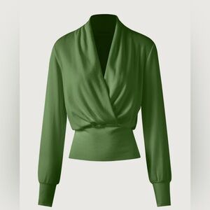 OGL Surplice Tuckable Top